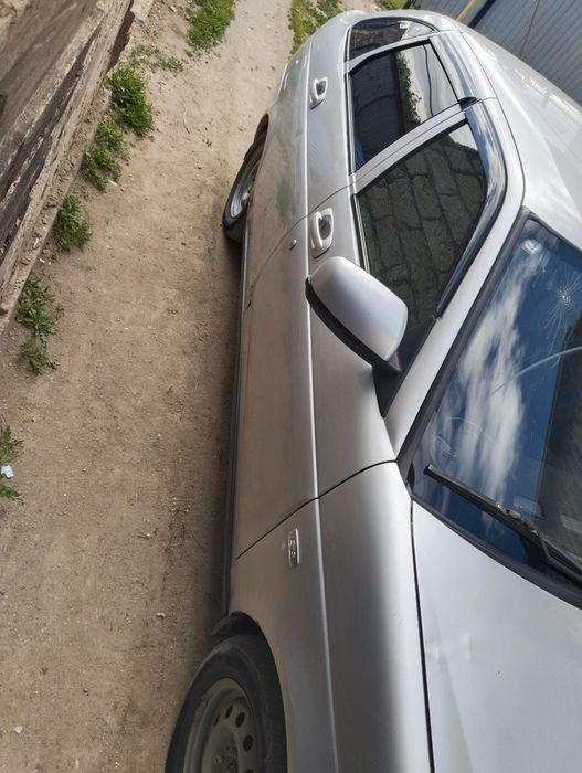 Ваз приора хэтчбек 2013г