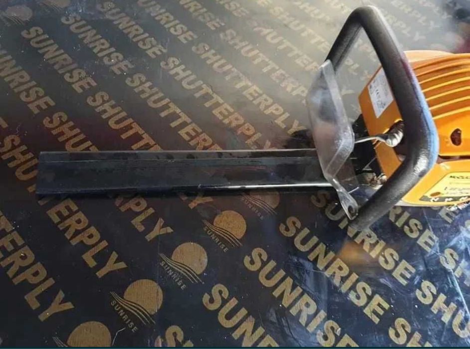 бензинов храсторез Mcculloch