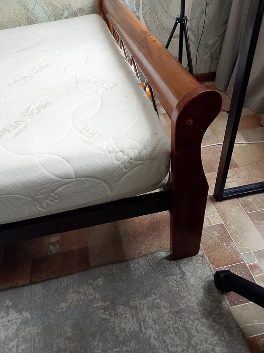 Кровать  120*200