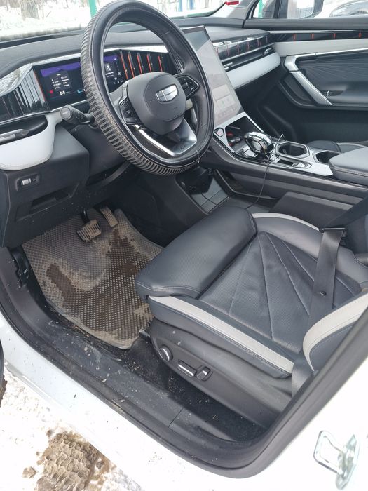 Продам Geely Atlas