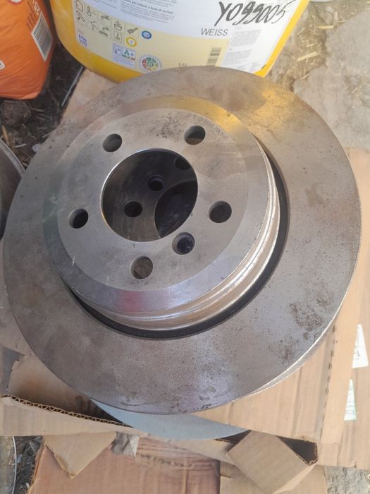 Discuri BMW noi,300 Ron 2 buc / discuri jeep sau dube  noi 2 bucati  !!! ,