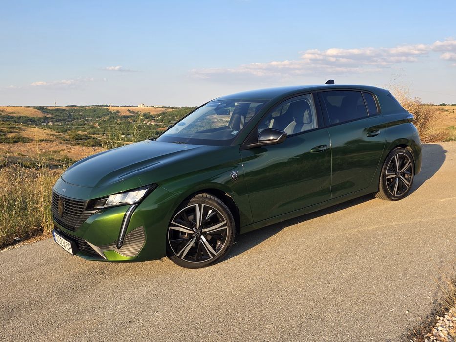 Peugeot 308 1.2i 130 к.с. 2022 - Пежо 308