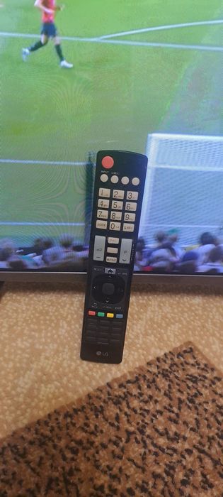 Телевизор LG  диаг. 32