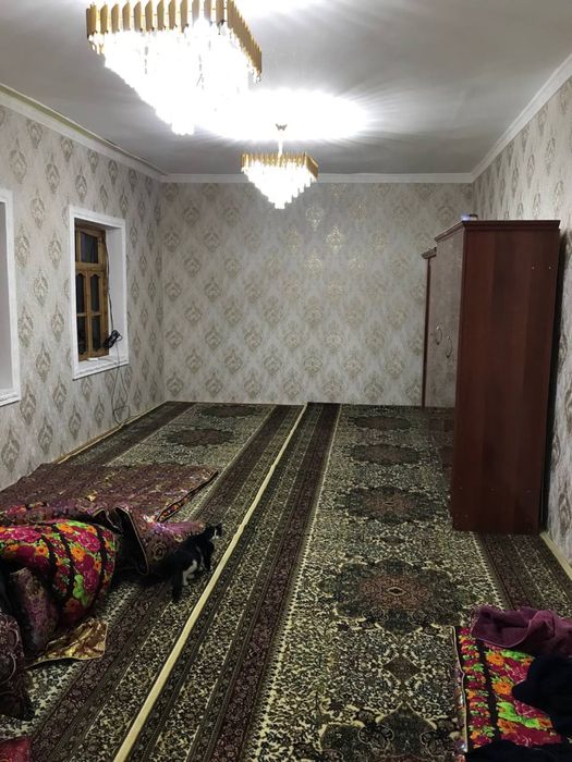 Uchastka sotiladi 4 sotka