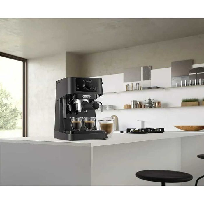 Кофеварка De'Longhi EC235.BK Stilosa