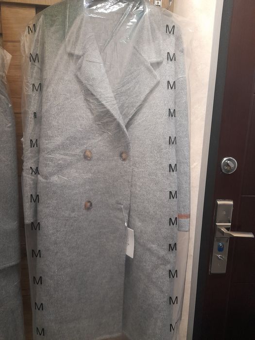 Женское пальто. Ayollar paltosi