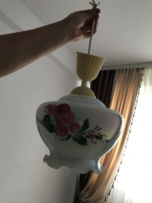 Люстра новая