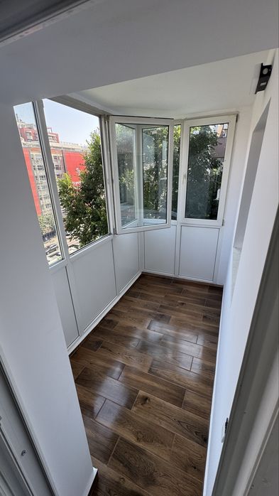 Vand Apartament 3 camere Stefan cel Mare stradal
