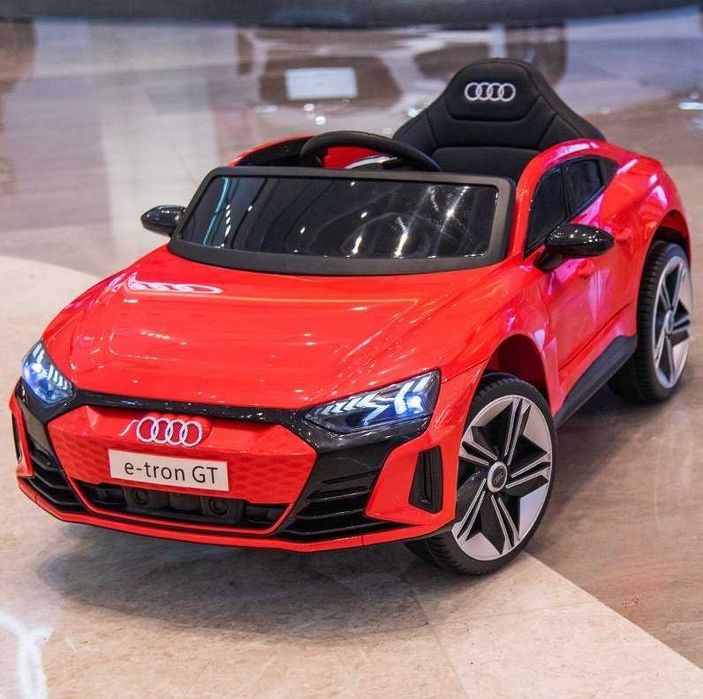 Masinuta electrica pentru copii Audi e-Tron GT Red cu licenta,radiocomanda 2.4G,roti EVA,doua motoare,acumulator 12V,faruri si stopuri LED,12V