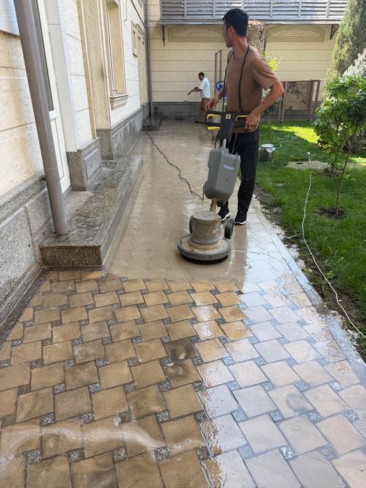 Bruschatka tozalash. Fasad yuvish. Mebel va gilam himchistkasi. Uborka