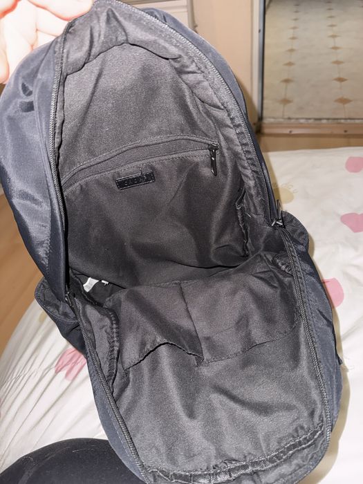 Раница + подарък портмоне