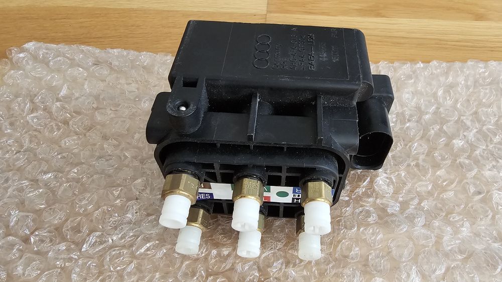Bloc valve suspensie pneumatica Audi A6 C7, 4H0616013A