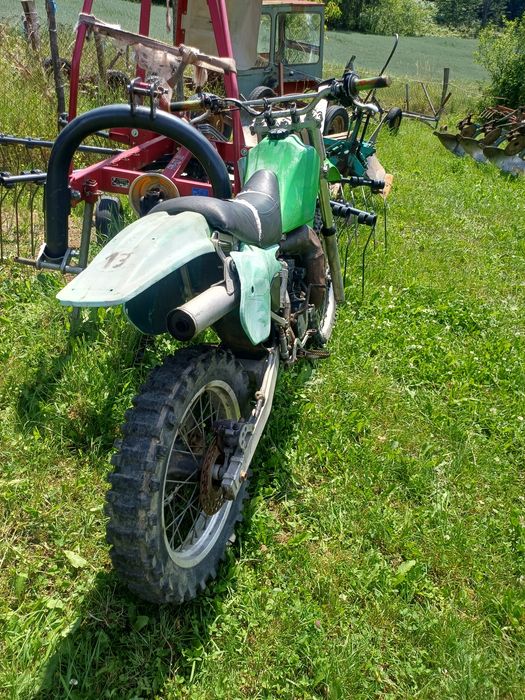 Vând cross kavasaki kx 125 2t