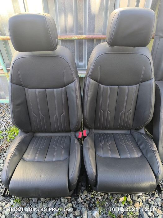 Audi a6c8 комби салон