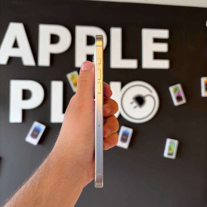iPhone 15 Pro Max Cu 24 Luni Garanție/ApplePlug 256Gb Ca Nou 100% White Titanium