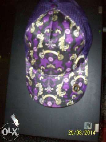 Vand sepci import germania produse calitate diferite culori,20 lei.NOI