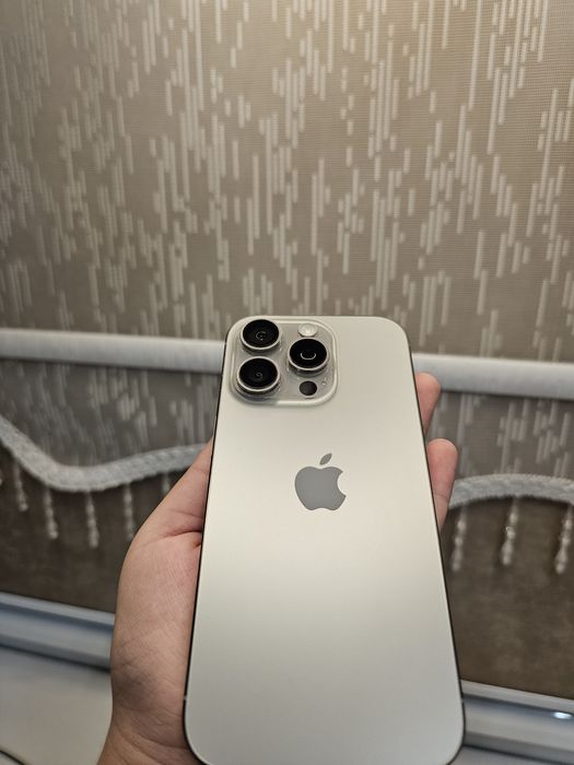 Apple 16 pro  256 gb