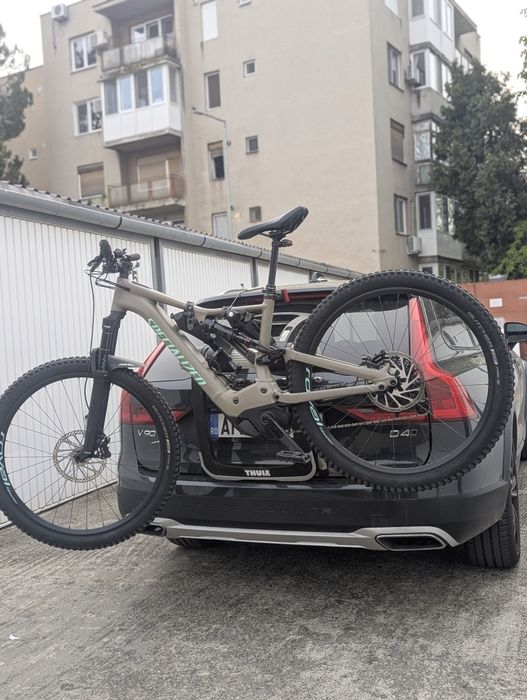 suport  auto Thule Raceway   992( 3 biciclete ) preț Fix ! 999 lei