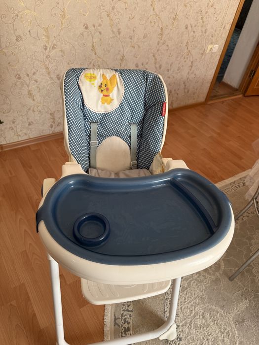 Детский столик для кормления