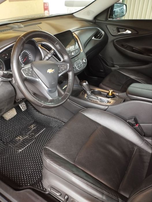 Chevrolet Malibu 2