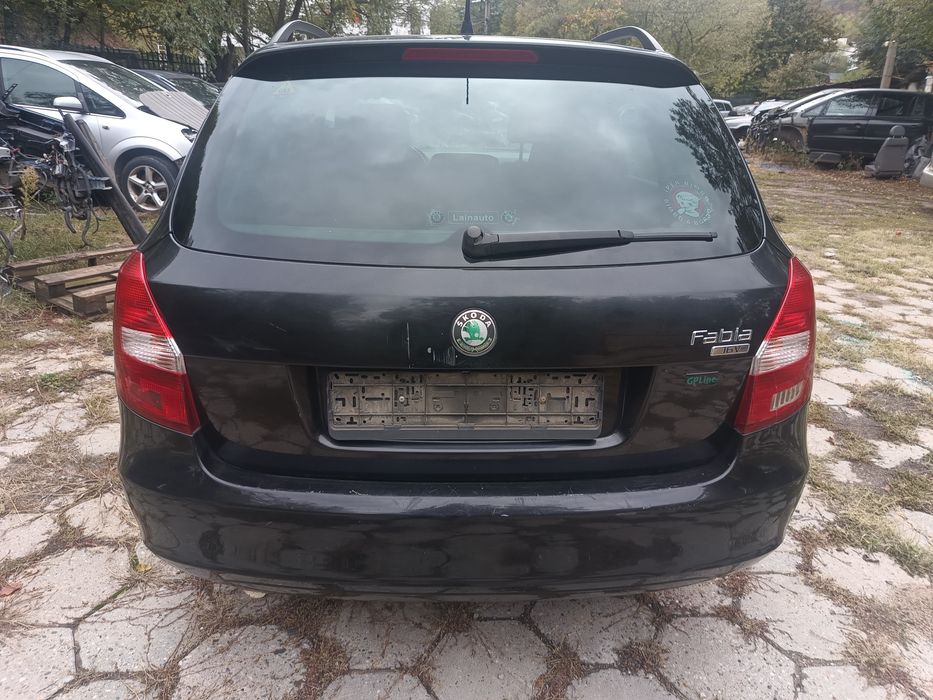 Шкода Фабия 2 комби/2008г/1.4 бензин НА ЧАСТИ!