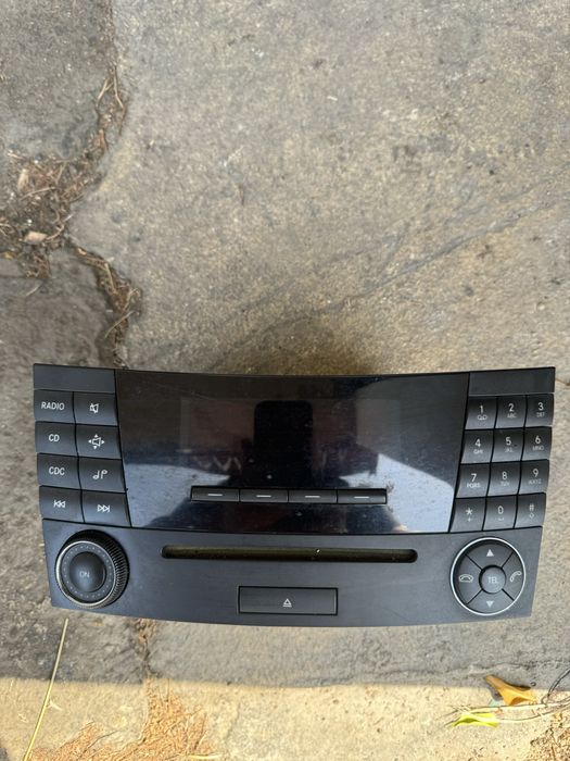 Малка навигация за Mercedes Cls W219/E class W211