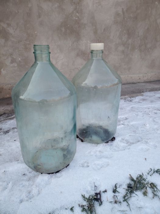 Продаются бутыли