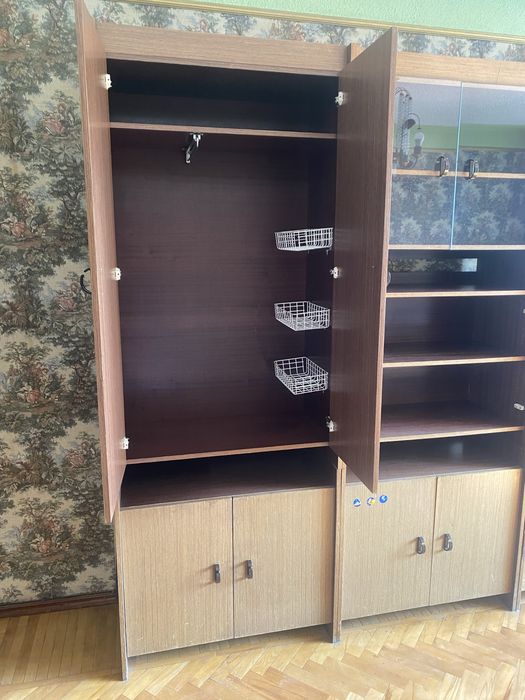 Стенка секционная