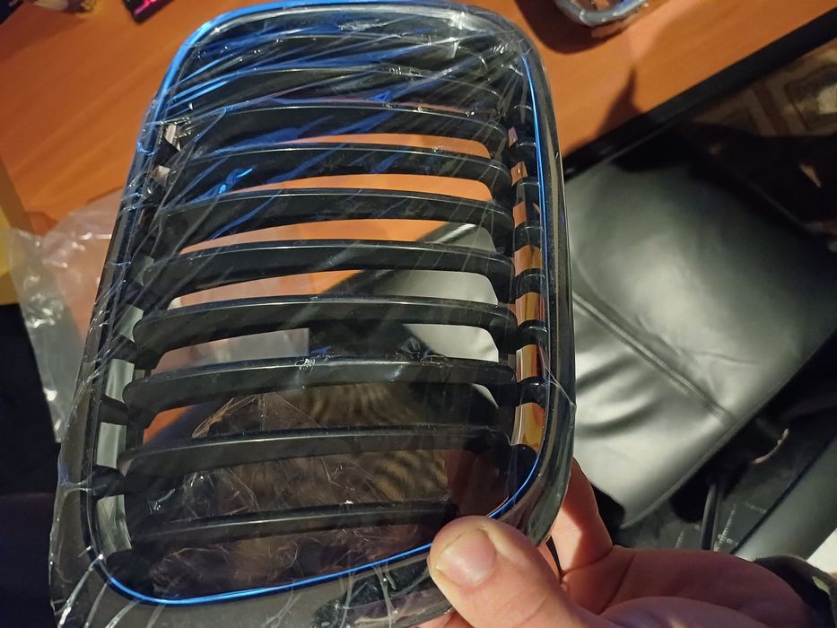 Grila radiator BMW E46 Sedan NFL (98-01)