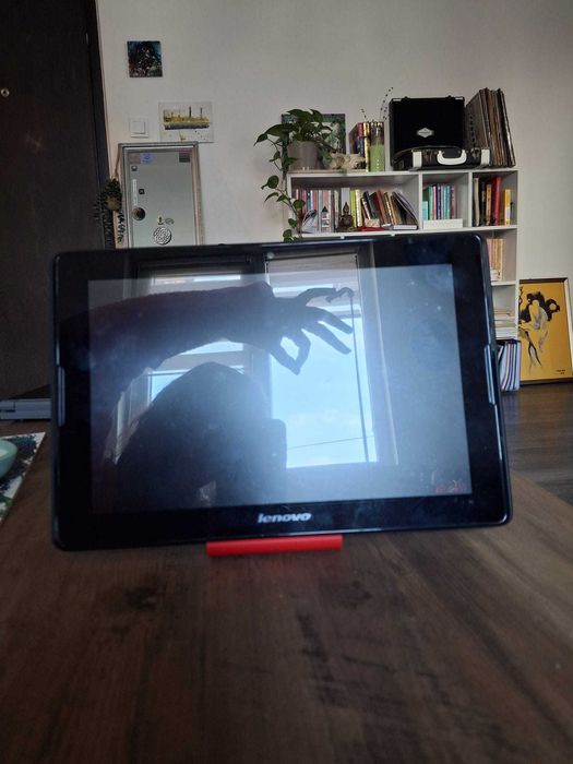 Suport telefon/ tabletă | Cadou Valentrine's Day