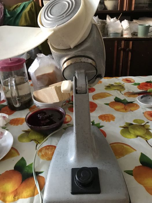 Настольный вентилятор