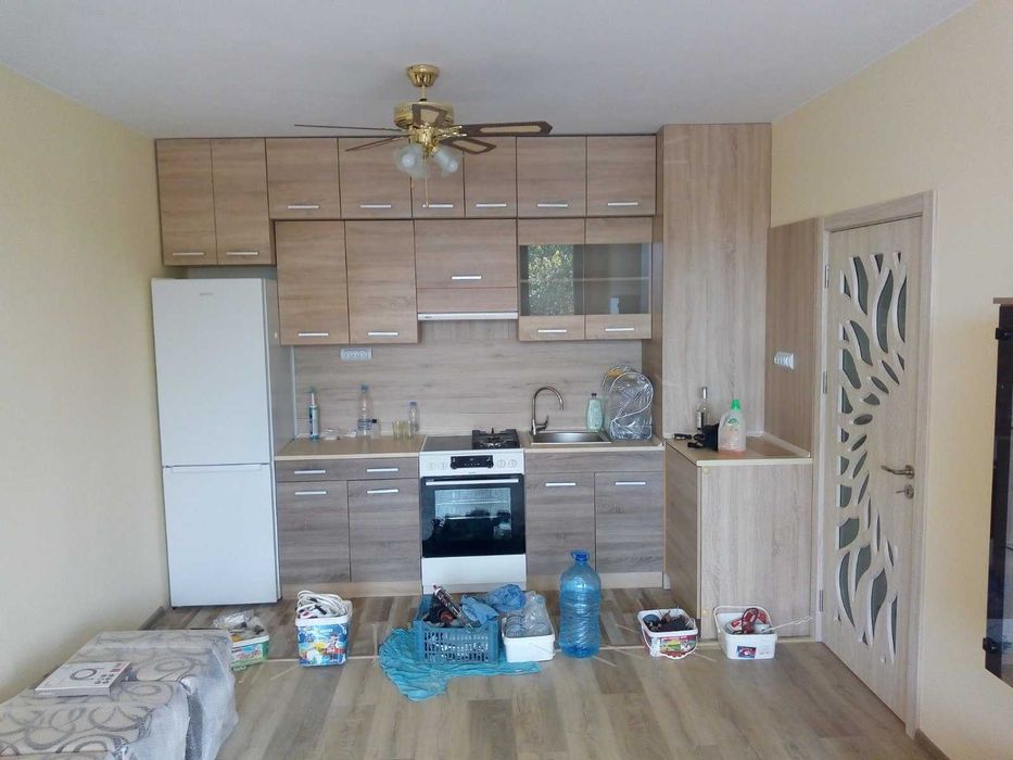 Продава се Тристаен апартамент в София, Толстой - 80 кв.м за 3250 €/кв.м - Снимка #3