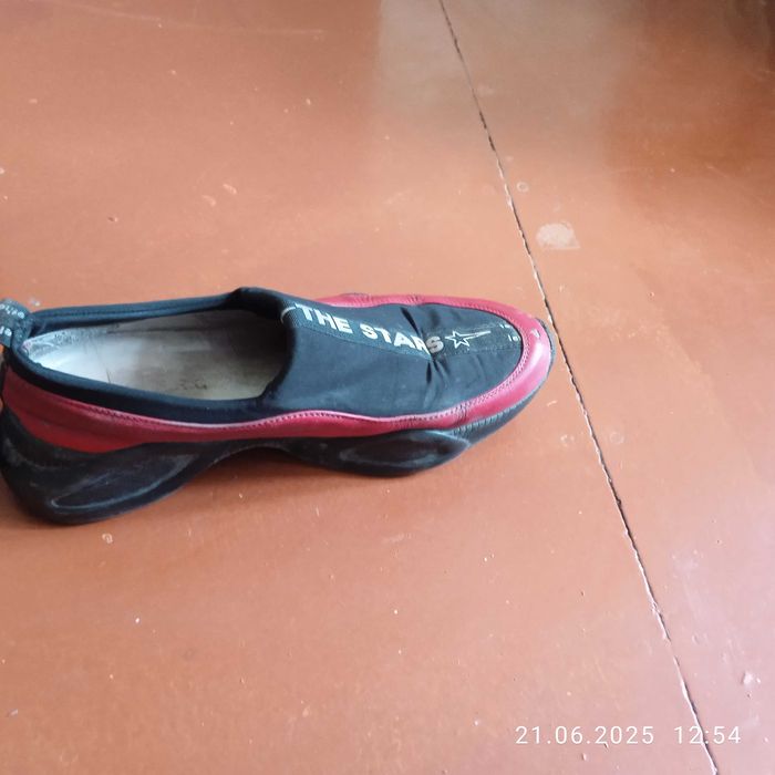 Продам женскую обувь и одежду