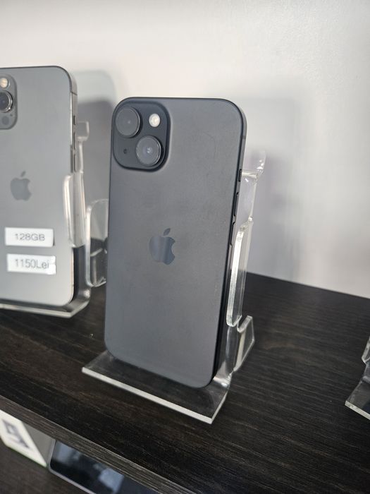Magazin vanzari si cu rate Iphone 15 128GB black aproape nou 6luni garantie