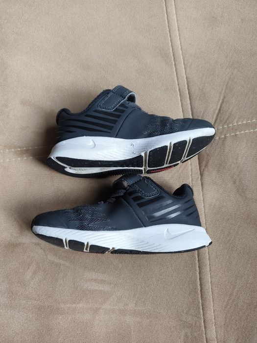 Детски маратонки найк 28 номер