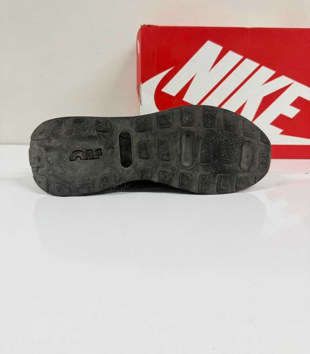 Nike Air Max Flyknit Racer