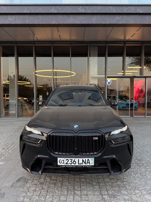 Продам новый BMW X7 M60 FULL в наличии ! c гарантией !