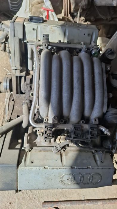 Матор от ауди с4 2.8