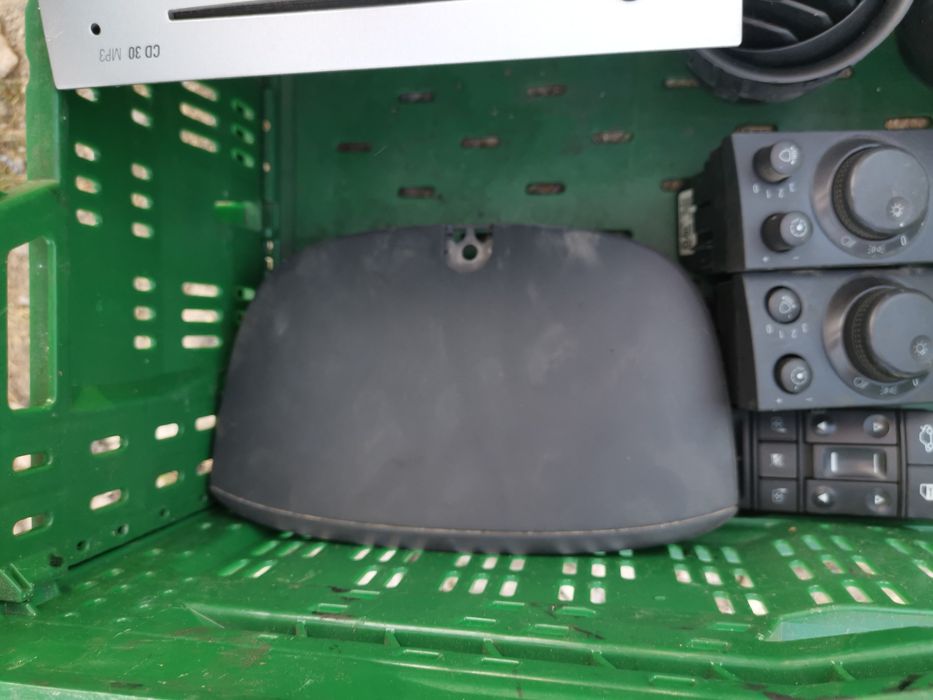 Интериор, климатроник и СД за Опел Мерива / Агила А