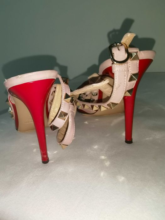 Pantofi Valentino - Masura 38,5