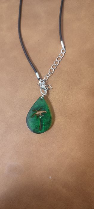 Продаю подвески.