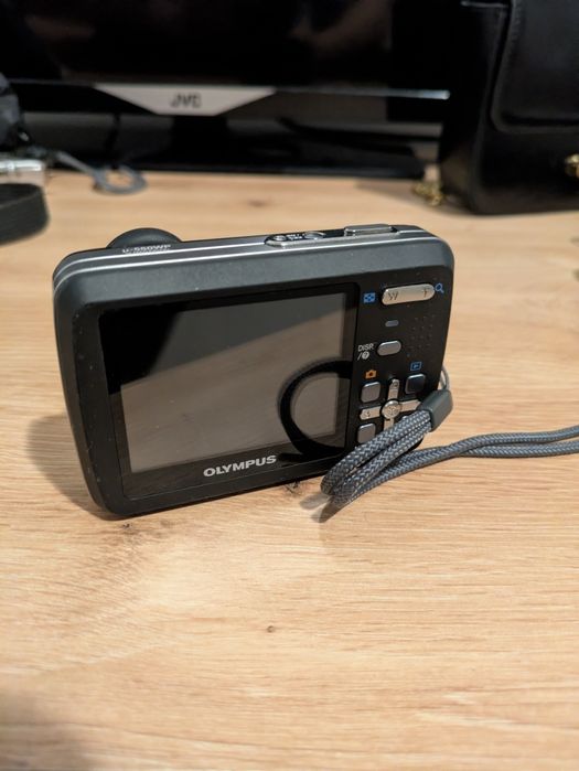 Фотоапарат Olympus mju-550wp - Винтидж Снимки, Пълен Комплект КАТО НОВ