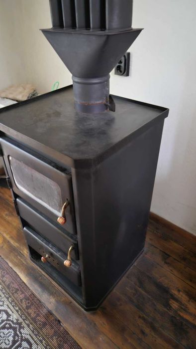 Камина на дърва Prity