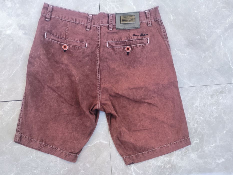 Armani Jeans M размер