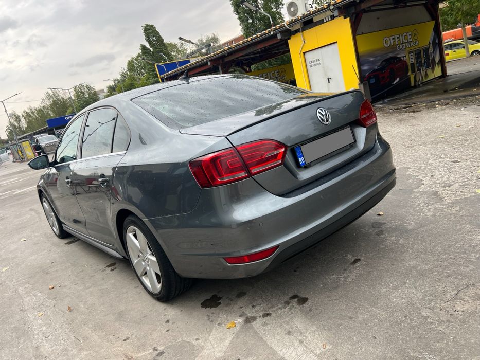 2013 Volkswagen Jetta Hybrid