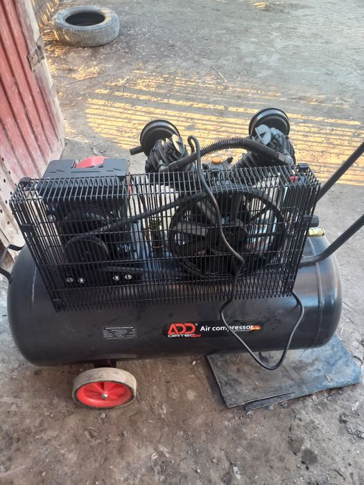 Компрессор сатылады.Станогымен