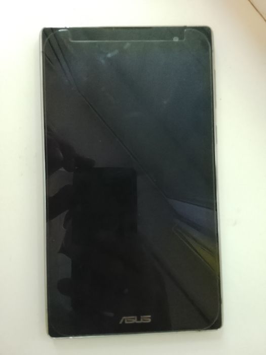 Продаю планшет ASUS
