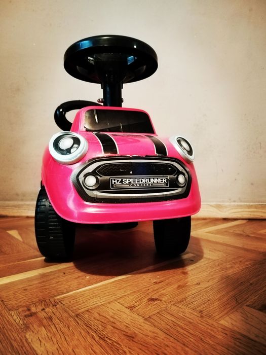 Детска баланс количка