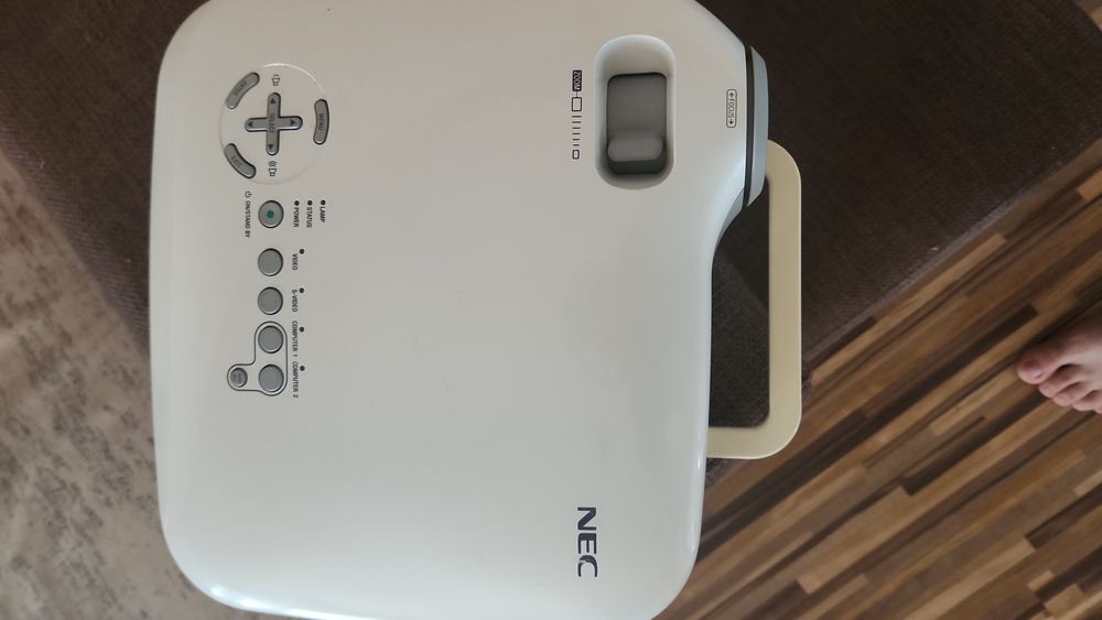 Videoproiector Nec