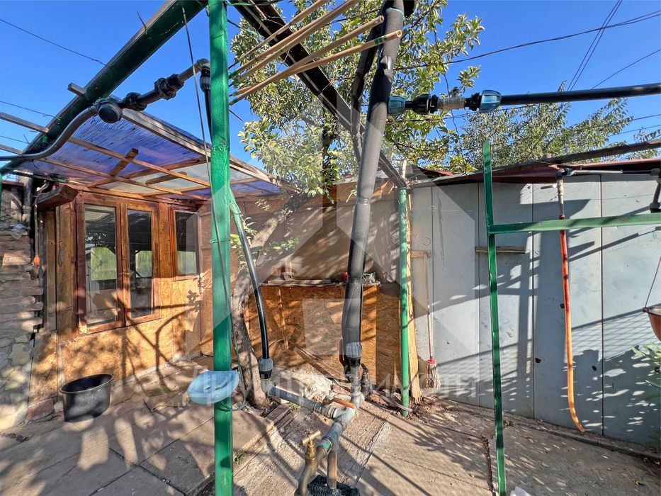 Продава се Къща в Нови пазар - 76 кв.м за 204 €/кв.м - Снимка #19